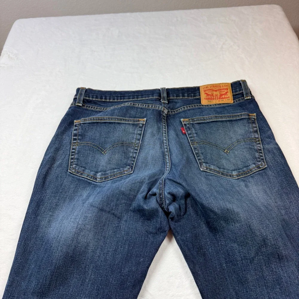 Levis 511 Slim Fit Jeans Mens 36x32‎ Blue Good Dark Wash Distressed 04511-1390
